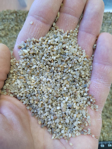 Кварцевый песок сухой фракцинированный фр. 1,2-2,5 мм.  купить в Люберцах фото Камень Клуб