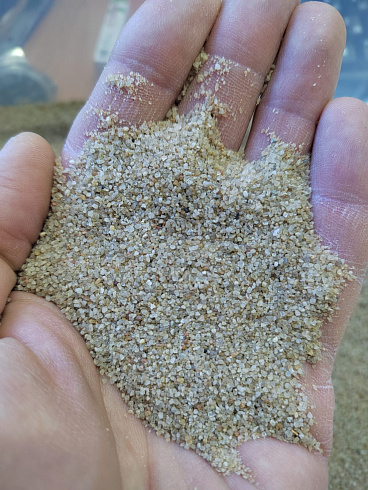 Кварцевый песок для площадок фр. 0,3 - 1 мм.  купить в Люберцах фото Камень Клуб