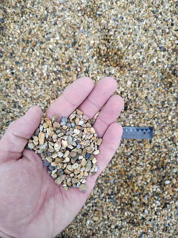 Галька речная окат (рыжая) фр.3-5 мм купить в Люберцах 