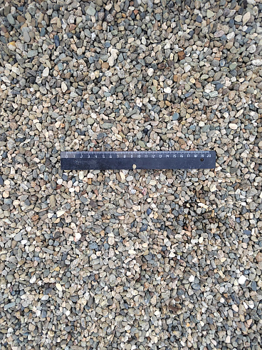 Kamenclub.ru: Галька речная окат (серая) фр.5-10 мм купить  в Люберцах галька речная серая, серый, темно-серый, светло-серый, коричневый речная окатанная галька декоративная ландшатфная 5000 руб/т   фото КАМЕНЬ КЛУБ