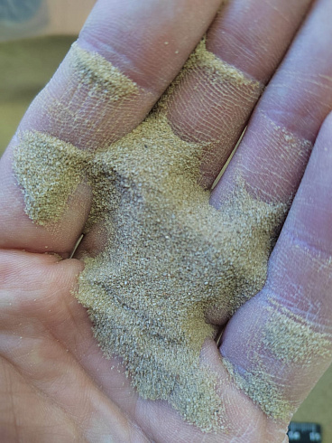 Кварцевый песок для площадок фр. 0,1-0,5 мм.  купить в Люберцах фото Камень Клуб