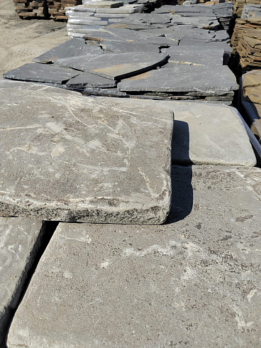 Kamenclub.ru: Песчаник галтованный для облицовки (фр. 2-5 см)  купить в Люберцах песчник рыжий желтый серый песчаник окатанный речной 6 000 руб/т   фото КАМЕНЬ КЛУБ