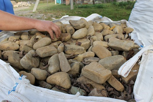 Kamenclub.ru: Песчаник брусчатка  купить в Люберцах    5 500 руб/т   фото КАМЕНЬ КЛУБ