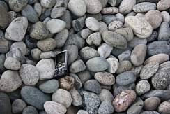 Kamenclub.ru: Галька речная окат (ассорти) фр. 50-100 мм. купить  в Люберцах галька природная округлая серая белая черная серая коричневая синяя галька речная окатанная округлая 6200 руб/т   фото КАМЕНЬ КЛУБ