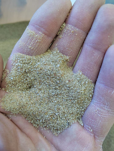 Кварцевый песок для площадок фр. 0,16-0,63 мм.  купить в Люберцах фото Камень Клуб