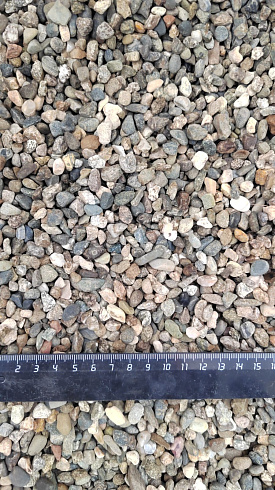 Kamenclub.ru: Галька речная окат (серая) фр.5-10 мм купить  в Люберцах галька речная серая, серый, темно-серый, светло-серый, коричневый речная окатанная галька декоративная ландшатфная 5000 руб/т   фото КАМЕНЬ КЛУБ