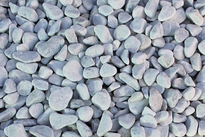 Kamenclub.ru: Мраморная крошка (щебень галтованный белый), фр.20-40 мм.  купить в Люберцах мрамор белый бежевый молочный мраморный щебень декоративный 17000 руб/т   фото КАМЕНЬ КЛУБ