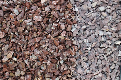 Kamenclub.ru: Мраморная крошка (щебень крошка розовый) фр. 10-20 мм.  купить в Люберцах мрамор розовый, красный каменная декоративная крошка ландшафтная 11000 руб/т   фото КАМЕНЬ КЛУБ