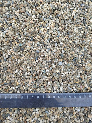 Kamenclub.ru: Галька речная окат (серая) фр.3-5 мм купить  в Люберцах галька речная серая бежевый темно-серый окатанный речной камень округлый 9500 руб/т   фото КАМЕНЬ КЛУБ