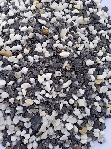 Kamenclub.ru: Мраморная крошка (щебень крошка микс: белый-зеленый-розовый) фр. 5-10 мм  купить в Люберцах мрамор белый, зеленый, розовый, разноцветный, молочный декоративная ландшафтная мраморная крошка 9500 руб/т   фото КАМЕНЬ КЛУБ